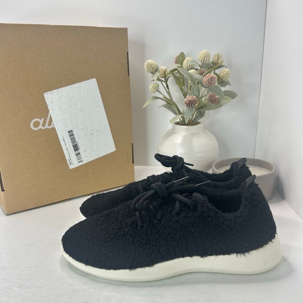 New Allbirds Wool Runner Fluff Sneakers Black Athletic Low Top Men 9 NWOB